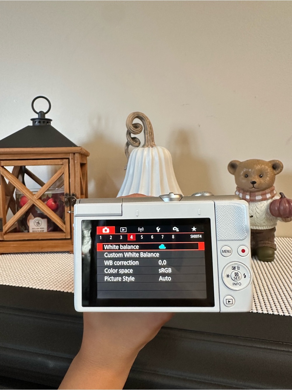 Canon M200 mirrorless camera 15-45mm 24.1MP - Picture 7 of 11